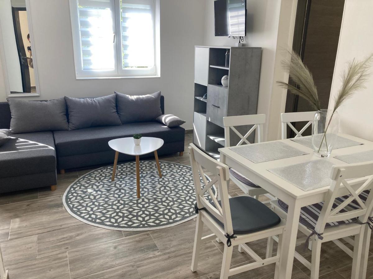 Apartmani Kekec Umago Exterior foto